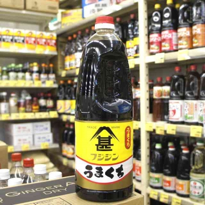 フジジン　うまくち醤油１．８Ｌ